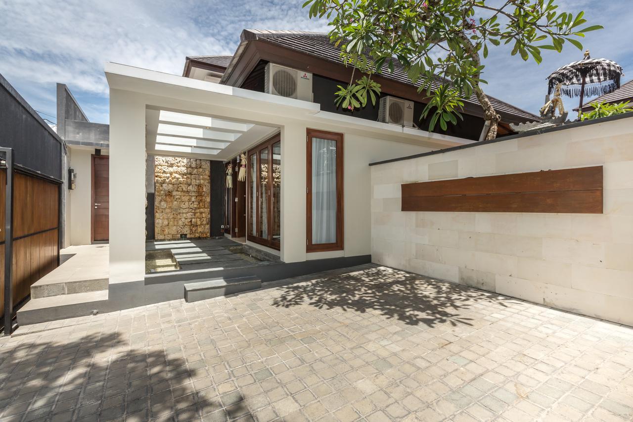 Entrada Seminyak Villa By Nagisa Bali Exterior photo